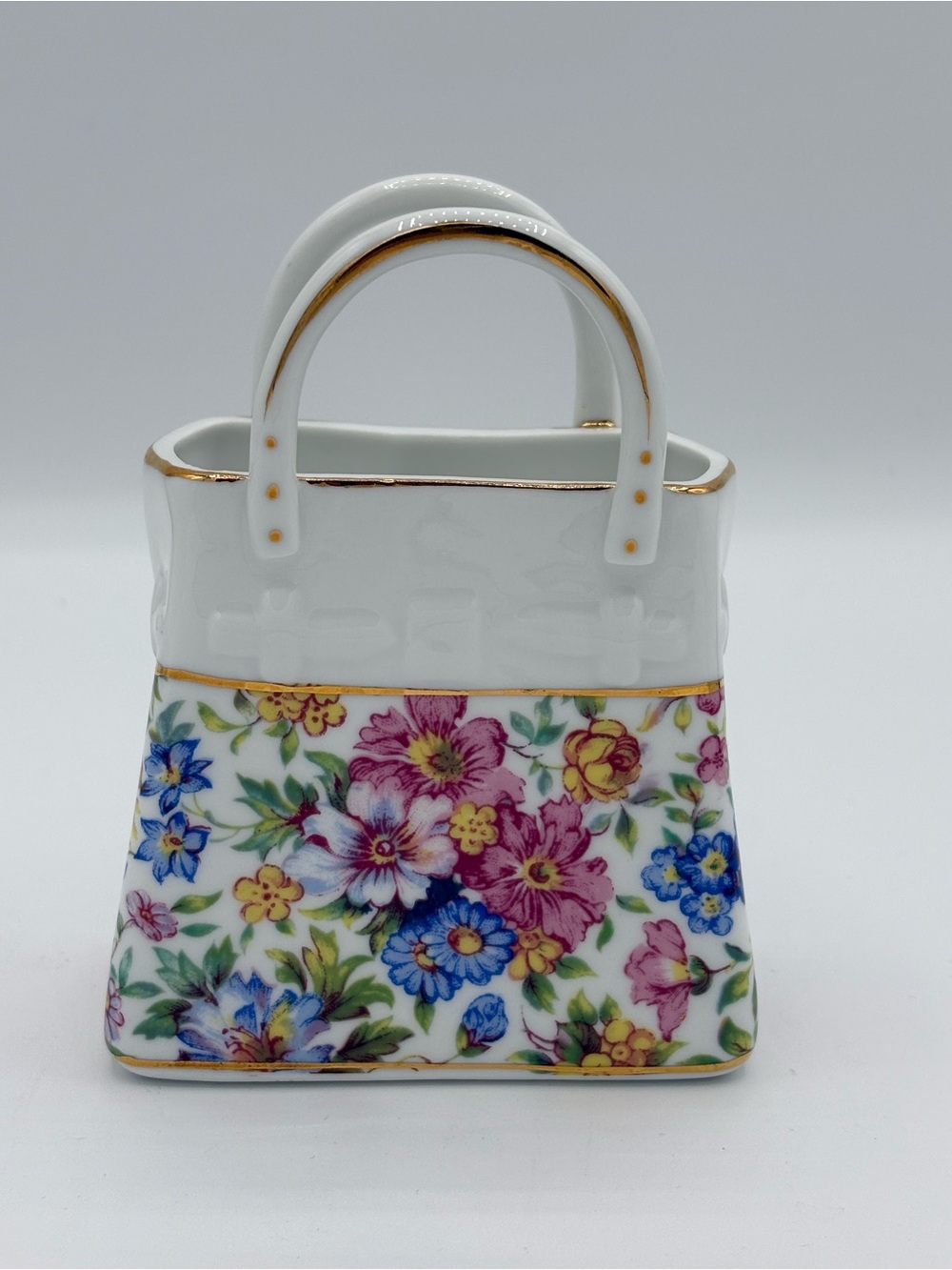 Vintage Nantucket Floral Porcelain Handbag Trinket Holder Gold Trim 5” high